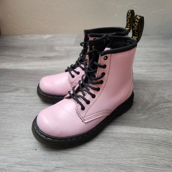 Dr. Martens Pink Boots Size‎ 10 Girls Zip Patent Leather Air Wait Chunky Sole - Picture 1 of 14